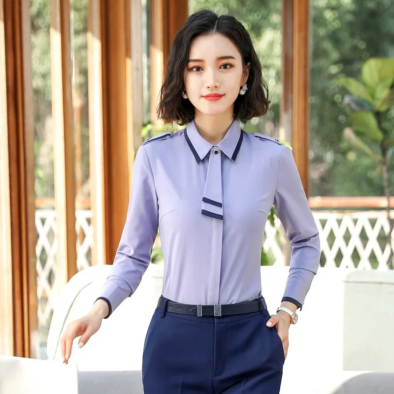 blue shirt