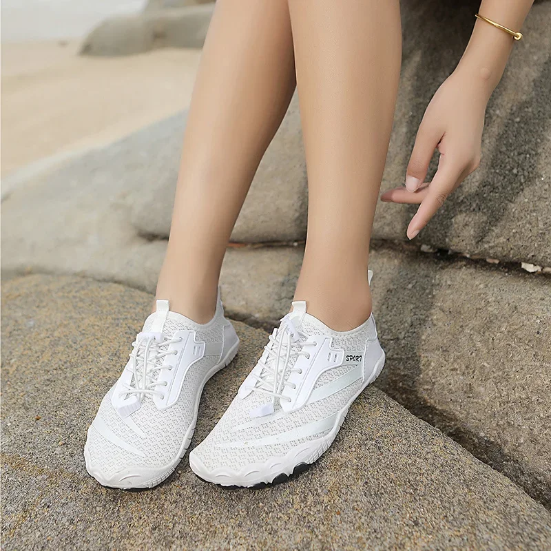 28 white