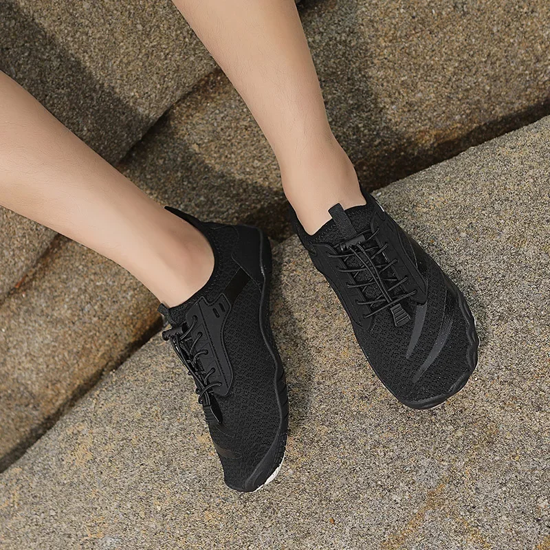 28 black